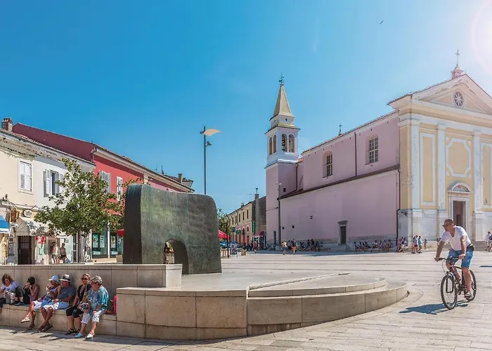 Apartment Beautiful In With Wifi Poreč