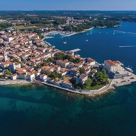 Beautiful In With Wifi Apartment Porec